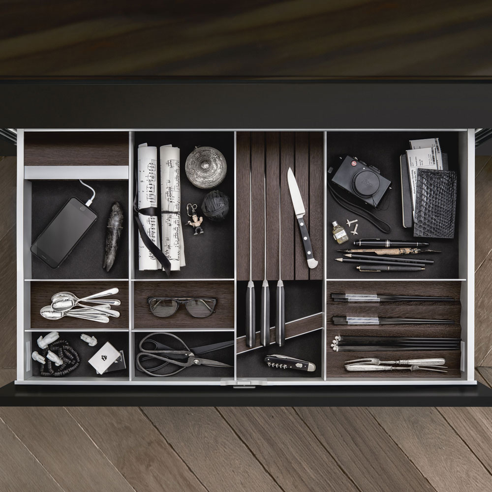 SieMatic Inside - Aménagement intérieur de tiroirs de cuisine haut de gamme en aluminium - Dotti Design, Toulouse